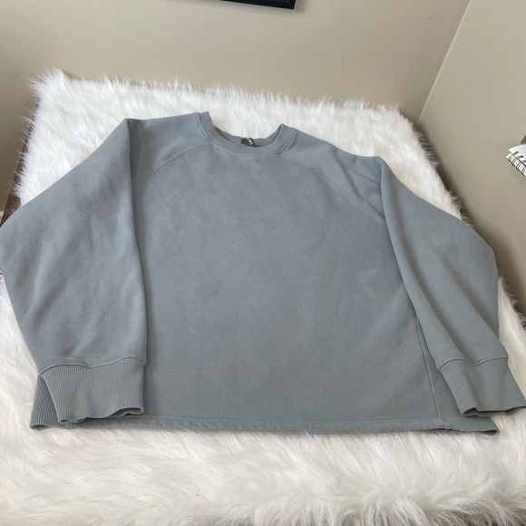 Vuori Restore Organic Cotton Oversized Crewneck Sweatshirt - Picture 1 of 7